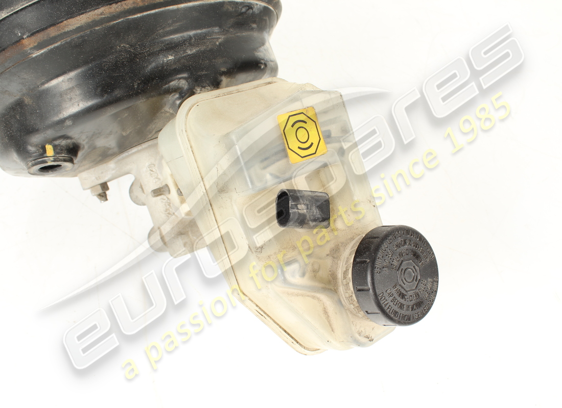 used eurospares brake servo with fluid tank. part number eap1564161 (2)