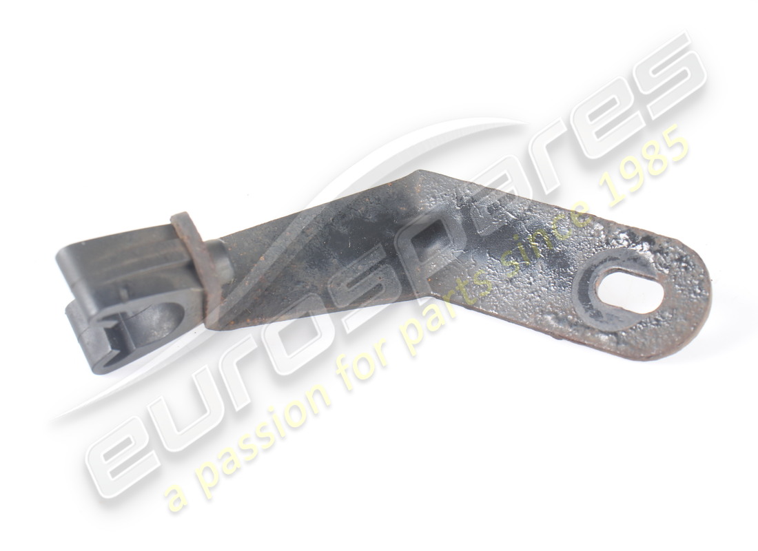USED FERRARI LOWER LH BRACKET, POWER STEE. PART NUMBER 325663 (2) used ferrari lower lh bracket, power stee. part number 325663 (2)