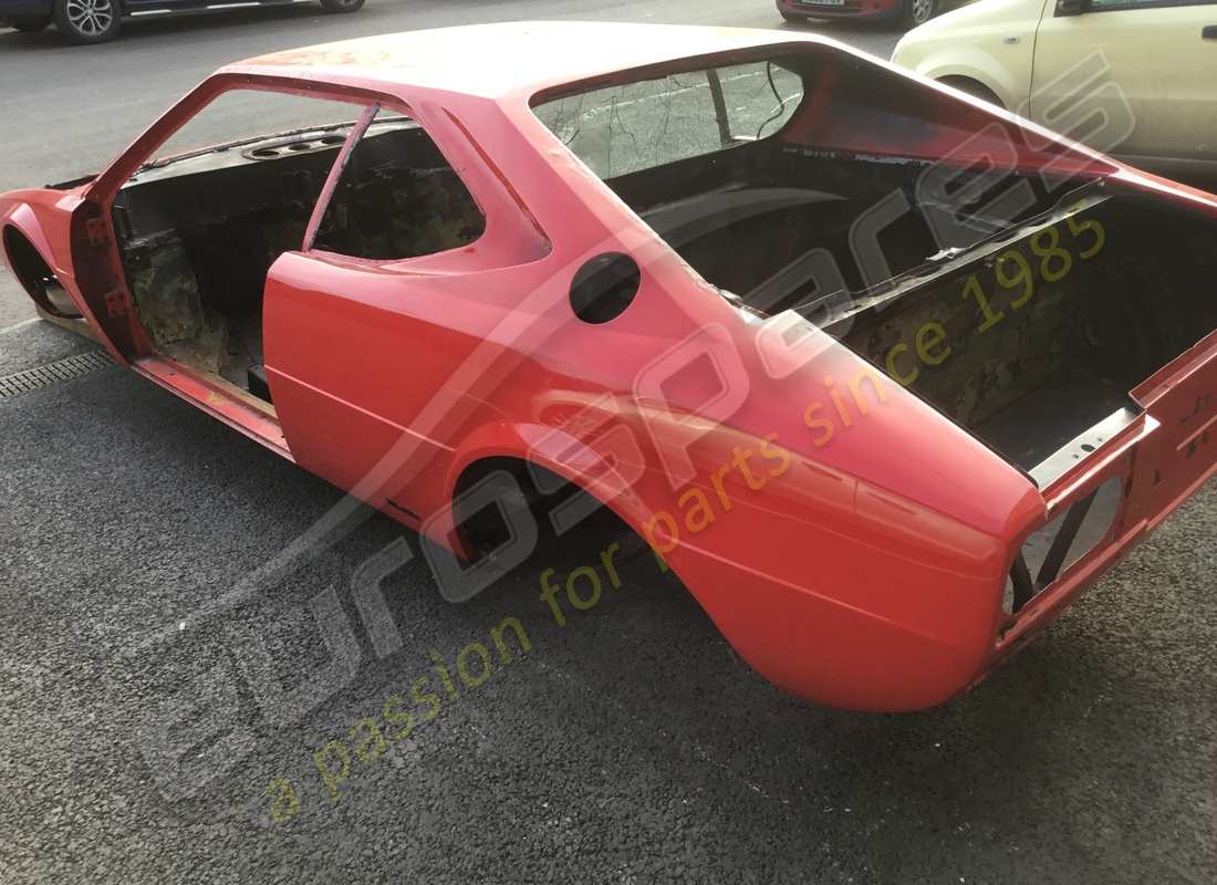 USED EUROSPARES FERRARI 308 GT4 DINO (1979) RHD BODYSHELL & CHASSIS. PART NUMBER EAP1390100 (3) used eurospares ferrari 308 gt4 dino (1979) rhd bodyshell & chassis. part number eap1390100 (3)