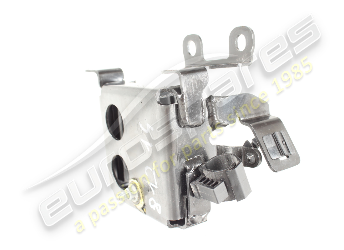 USED FERRARI COMPLETE TGK VALVE BRACKET. PART NUMBER 772140 (2) used ferrari complete tgk valve bracket. part number 772140 (2)