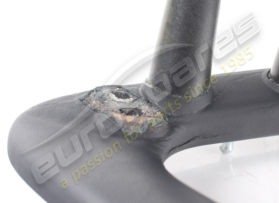 USED FERRARI GUSCIO MANIGLIA INT.SX COMPLETE. PART NUMBER 87382200 (5) used ferrari guscio maniglia int.sx complete. part number 87382200 (5)