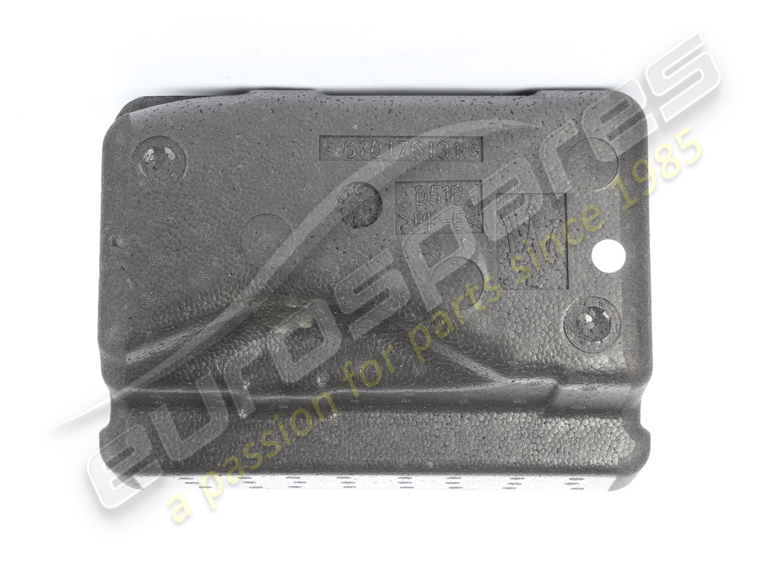 USED MASERATI GLOVE BOX. PART NUMBER 670176131 (1) used maserati glove box. part number 670176131 (1)