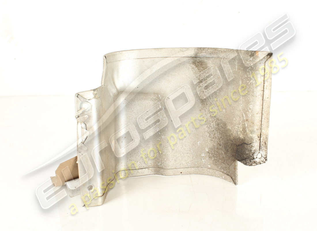 USED FERRARI SHIELD FOR STARTER MOTORPROT. PART NUMBER 176333 (3) used ferrari shield for starter motorprot. part number 176333 (3)