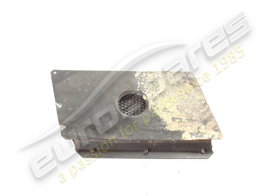 USED FERRARI LH REAR ROOF AIR VENT GTS. PART NUMBER 20279303 (1) used ferrari lh rear roof air vent gts. part number 20279303 (1)