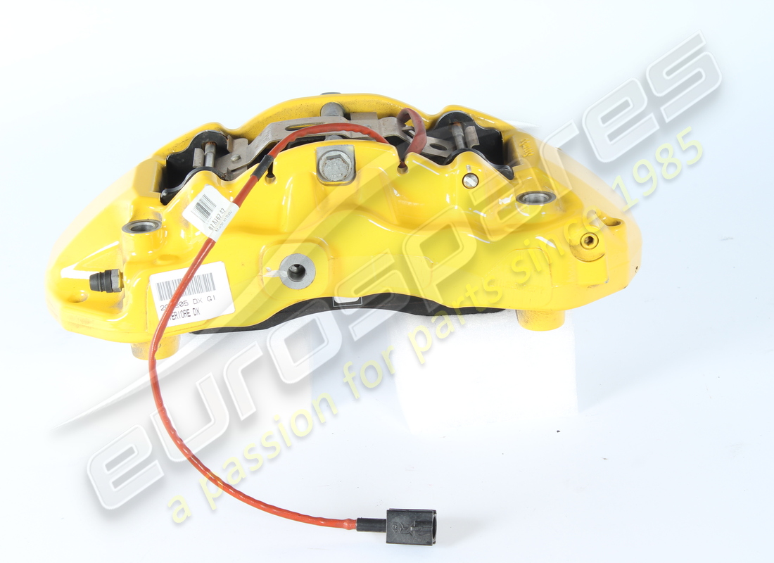 USED FERRARI FRONT RH CALIPER WITH PADS. PART NUMBER 297309 (4) used ferrari front rh caliper with pads. part number 297309 (4)