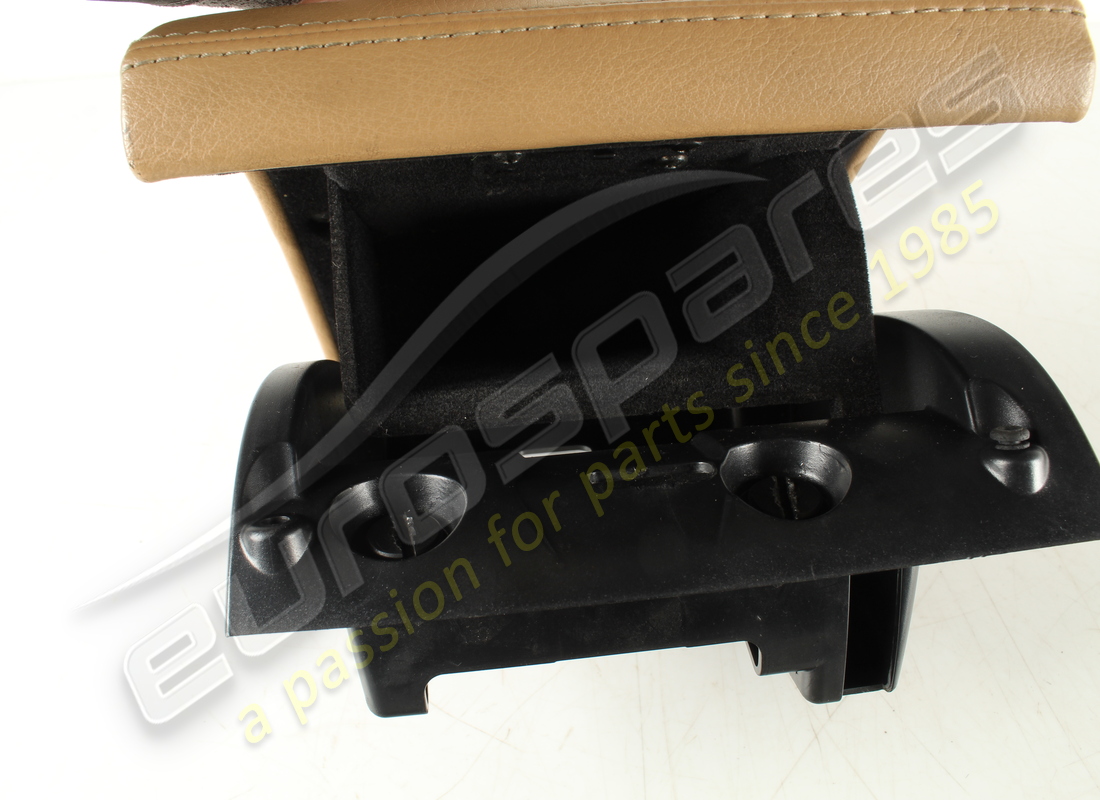 used maserati complete body computer compartmen. part number 980139368 (4)