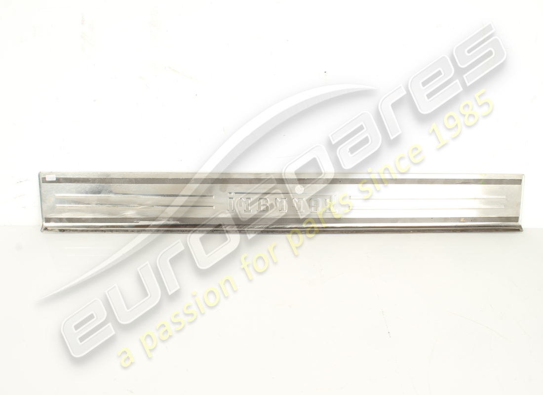 used ferrari rh kickplate. part number 83315100 (3)