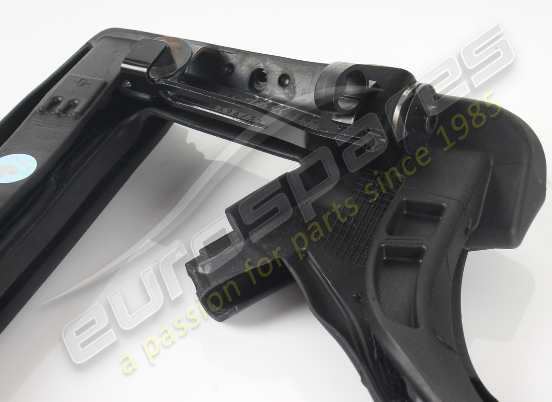 USED FERRARI GUARNIZIONE CONTORNO PORTA D. PART NUMBER 788061 (4) used ferrari guarnizione contorno porta d. part number 788061 (4)