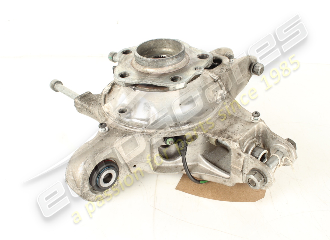 used ferrari lh hub carrier. part number 299933 (3)