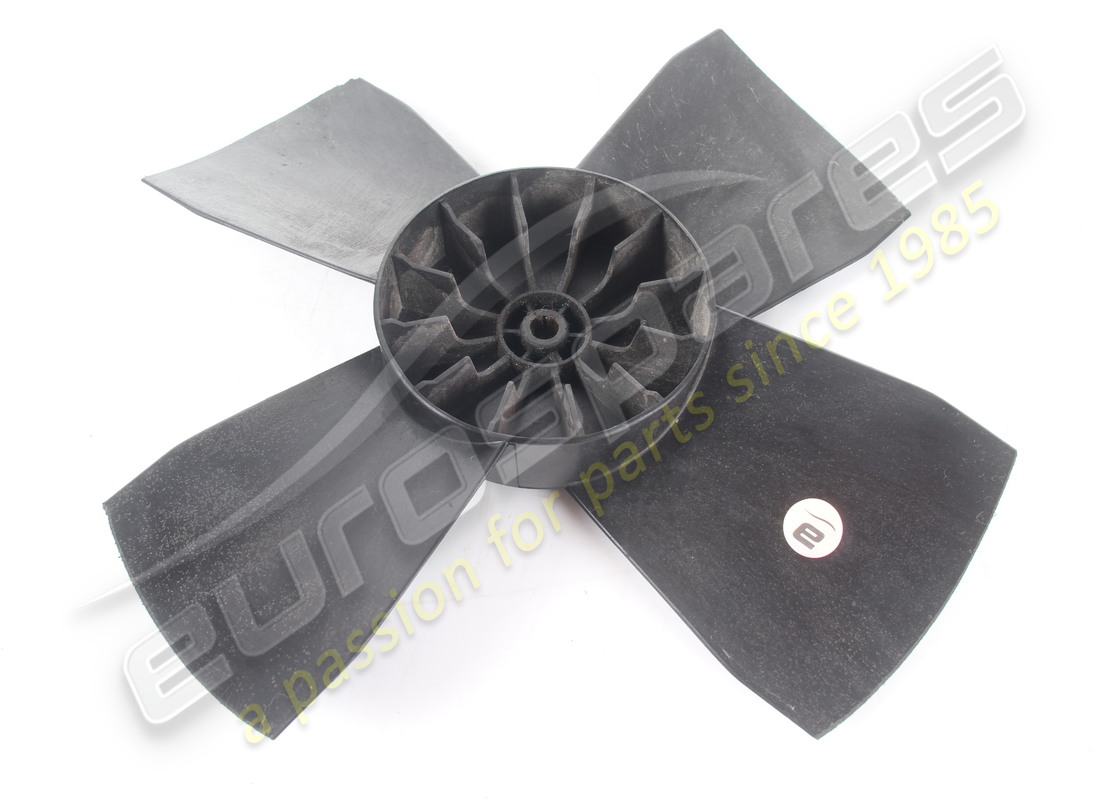 USED FERRARI FAN BLADE. PART NUMBER 62441100 (3) used ferrari fan blade. part number 62441100 (3)
