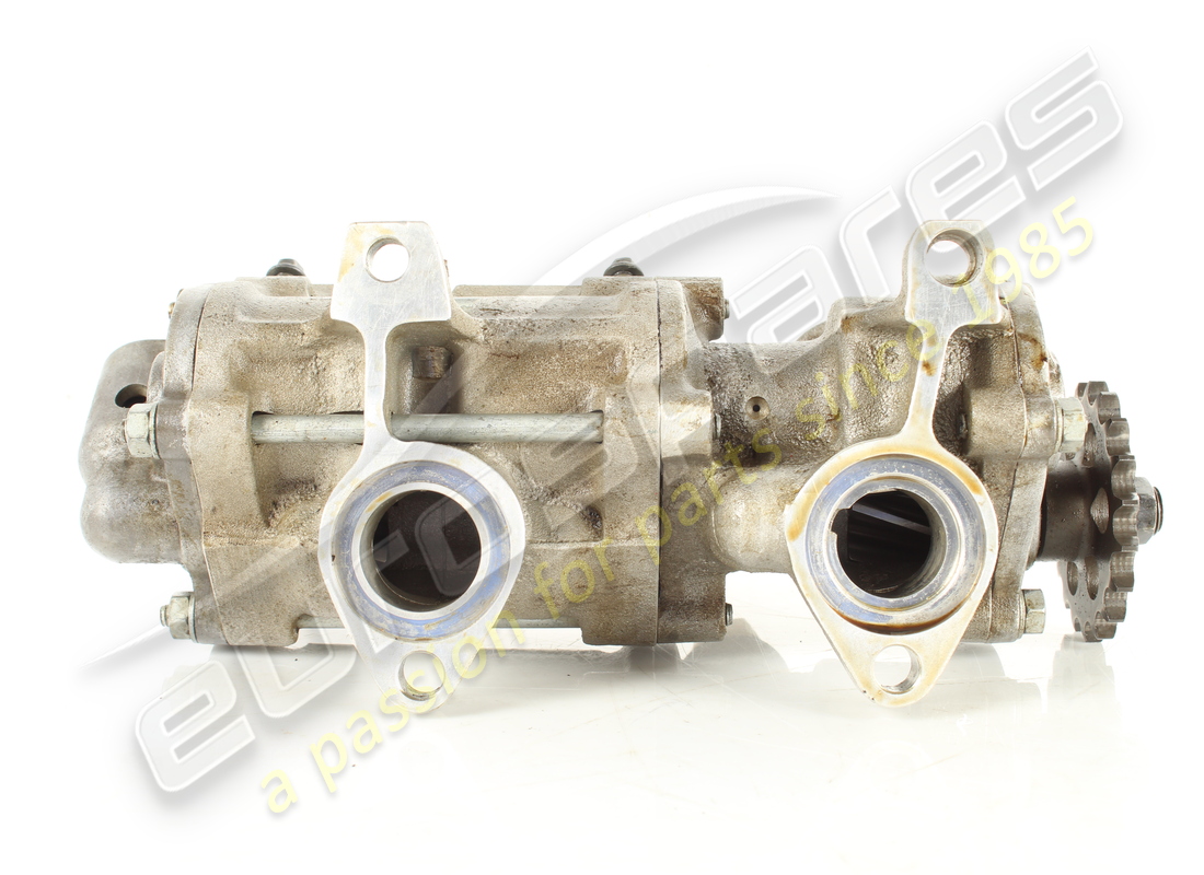 used ferrari recovery pump body with stud bolts. part number 143276 (5)