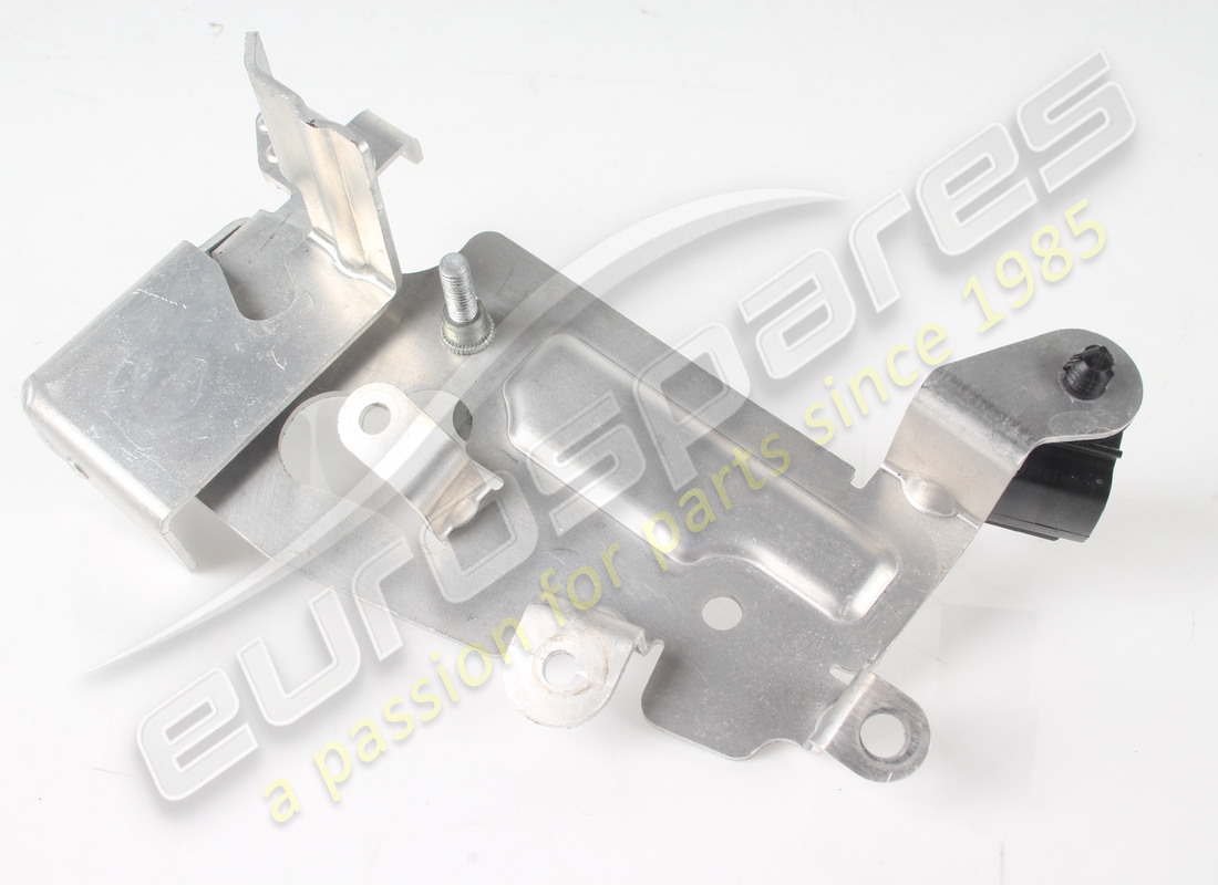 USED Ferrari STAFFA NOURICE TRE VANI . PART NUMBER 784940 (1)