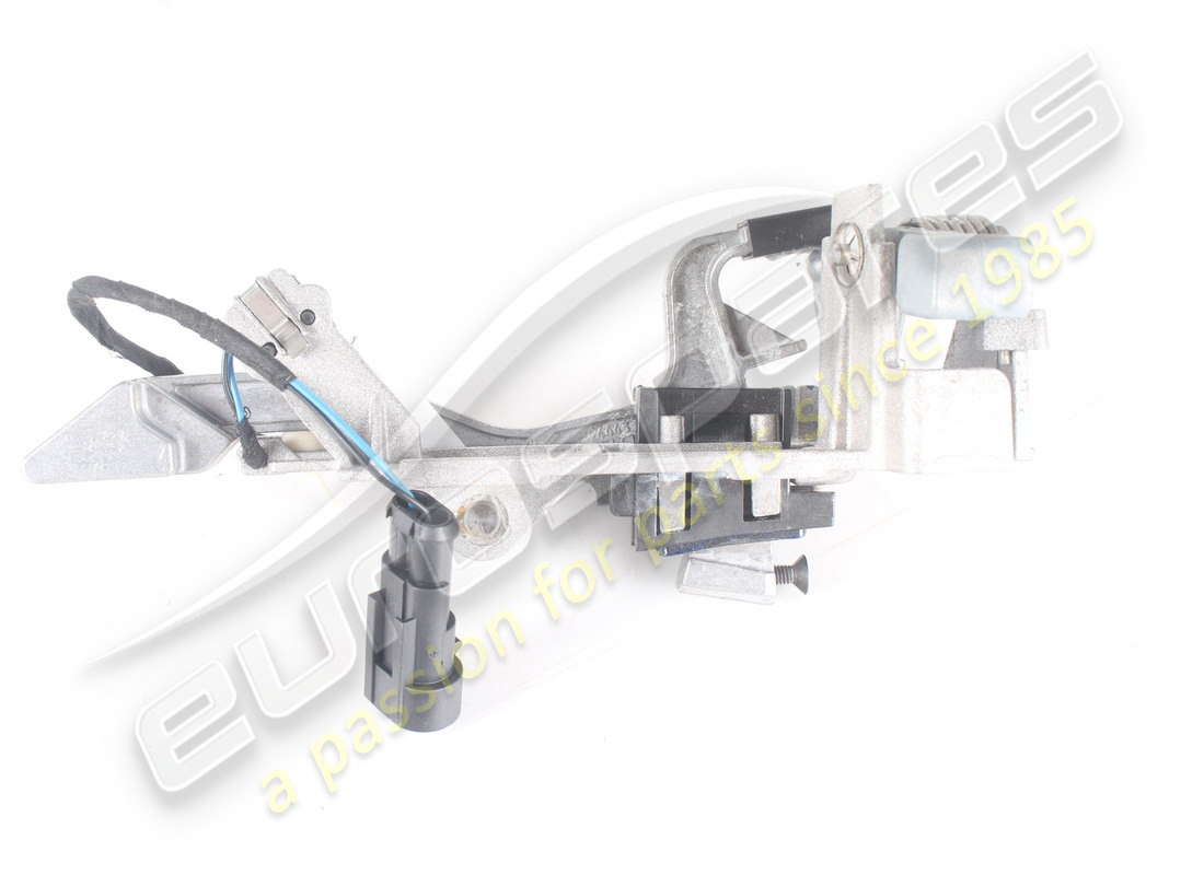 used ferrari complete lh outer door handle. part number 87507500 (2)