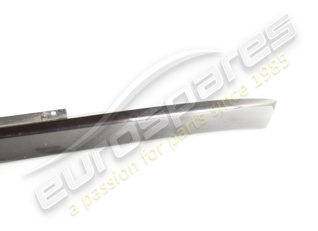USED MASERATI LH SIDE SKIRT. PART NUMBER 980000907 (4) used maserati lh side skirt. part number 980000907 (4)