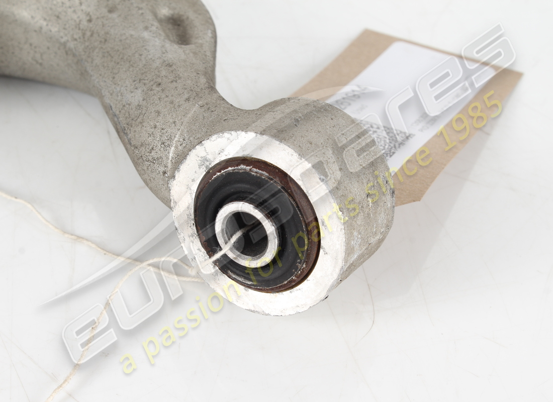 USED FERRARI RH STRUT OF SHOCK ABSORBER F. PART NUMBER 261914 (2) used ferrari rh strut of shock absorber f. part number 261914 (2)