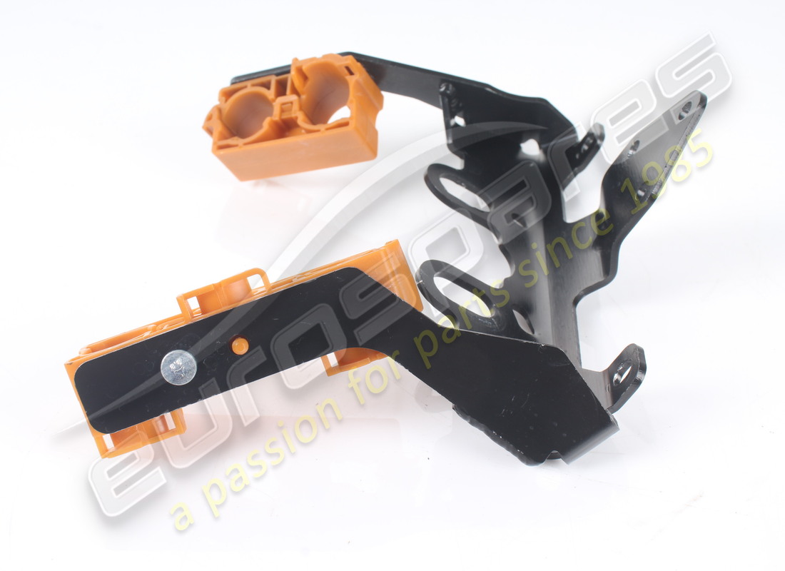 USED FERRARI STAFFA SG. PART NUMBER 905806 (3) used ferrari staffa sg. part number 905806 (3)