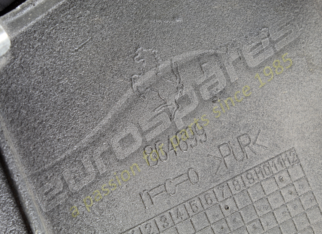 USED Ferrari FIANCHETTO INFERIORE SX. COMPLETE . PART NUMBER 973229 (1)