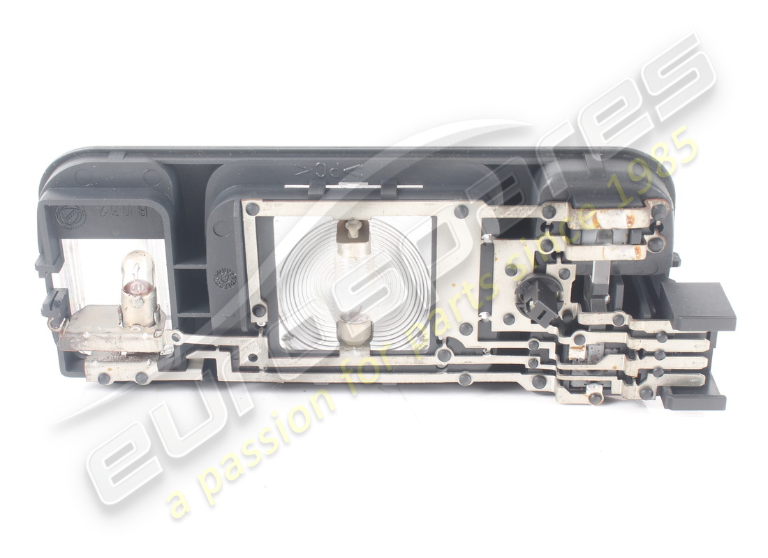 USED MASERATI INTERNAL LIGHT RHD PART NUMBER 60599040 (4) used maserati internal light rhd part number 60599040 (4)
