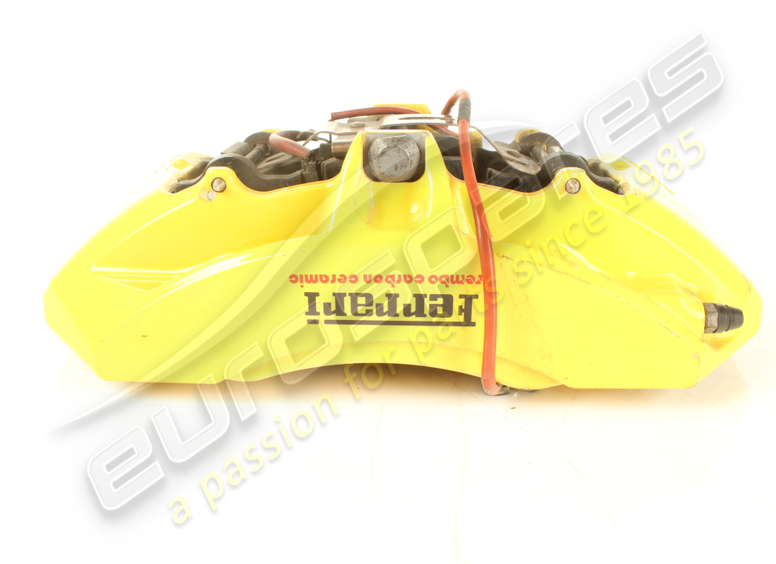 USED Ferrari FRONT RH CALIPER WITH PADS - . PART NUMBER 267318 (1)