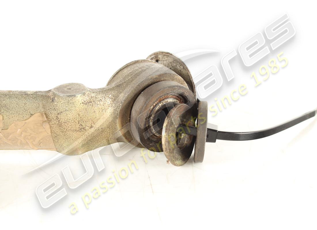 USED FERRARI RH UPPER ARM. PART NUMBER 125683 (4) used ferrari rh upper arm. part number 125683 (4)