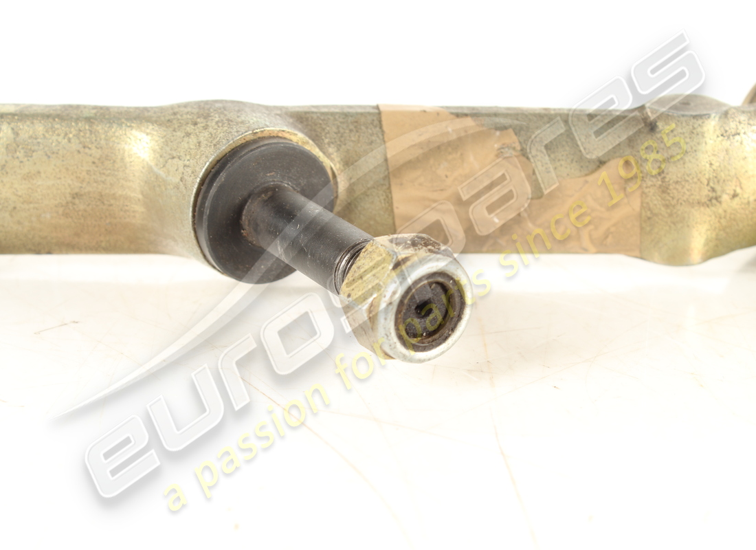 USED FERRARI RH UPPER ARM. PART NUMBER 125683 (3) used ferrari rh upper arm. part number 125683 (3)