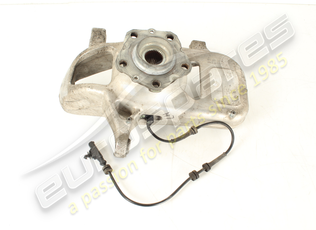 USED Ferrari COMPLETE LH FRONT HUB CARRIER . PART NUMBER 268377 (1)