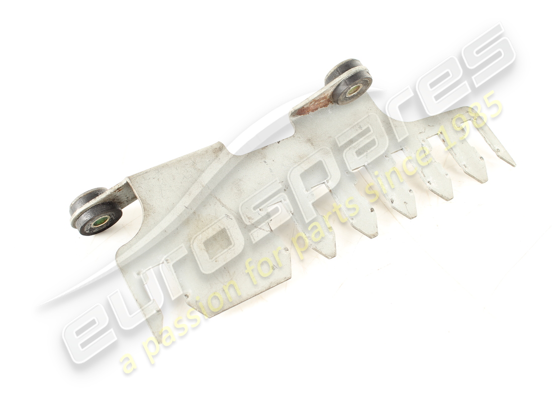 used maserati bracket. part number 191396 (3)