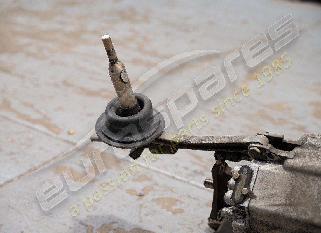 USED MASERATI 6 GEAR GETRAG GEARBOX TYPE 2. PART NUMBER 384800006 (3) used maserati 6 gear getrag gearbox type 2. part number 384800006 (3)
