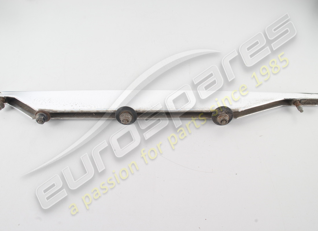 USED ASTON MARTIN SIDE STRAKE FENDER, LH PART NUMBER 4G43280B63AH (2) used aston martin side strake fender, lh part number 4g43280b63ah (2)