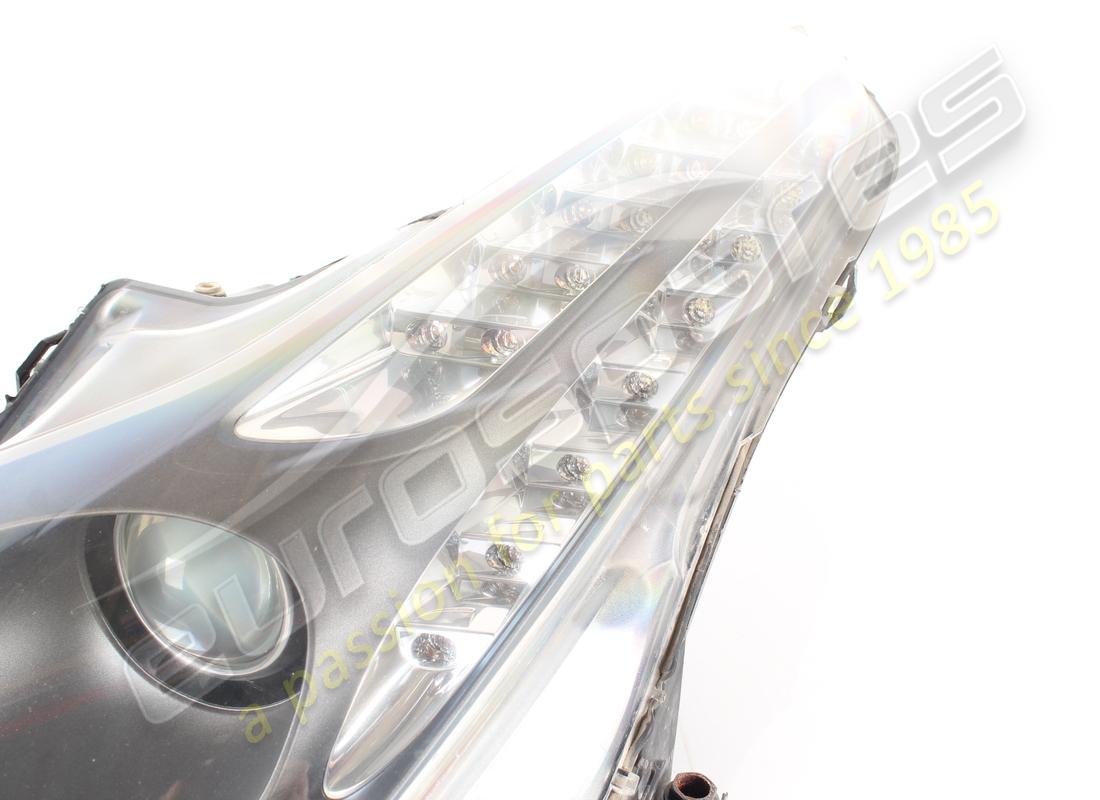 used ferrari lh bi-xenon headlight afs. part number 251356 (5)