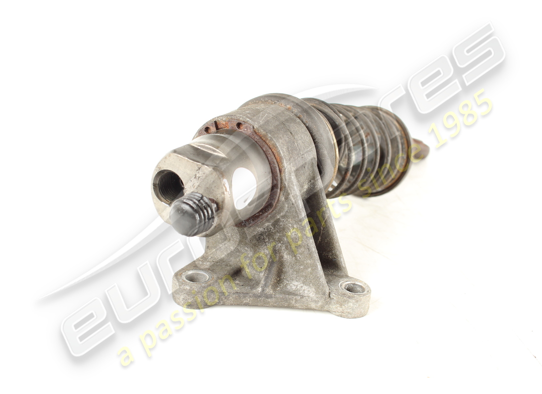 USED EUROSPARES COMPLETE CLUTCH CYLINDER WITH MOUNT. PART NUMBER EAP1726461 (4) used eurospares complete clutch cylinder with mount. part number eap1726461 (4)