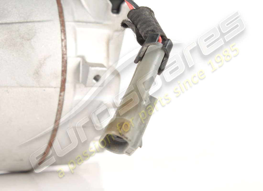 USED FERRARI AIR CONDITIONING COMPRESSOR. PART NUMBER 265692 (4) used ferrari air conditioning compressor. part number 265692 (4)