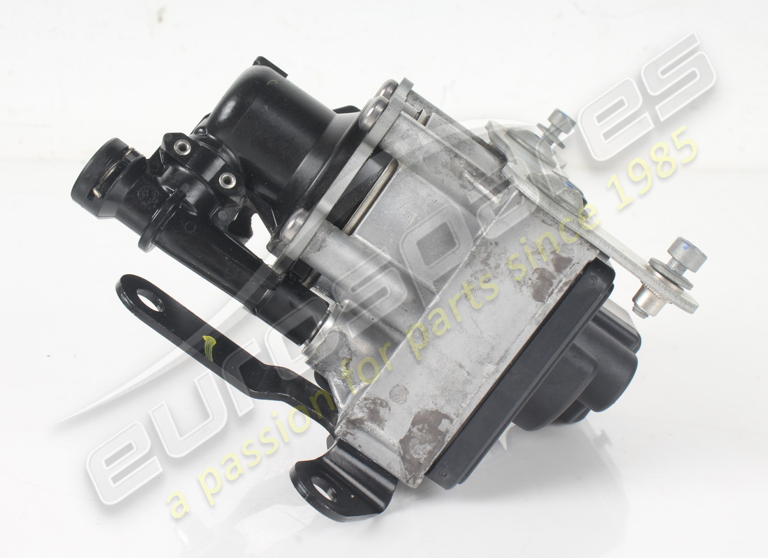 USED FERRARI MODULAR CLUTCH ACTUATOR M4. PART NUMBER 990376 (4) used ferrari modular clutch actuator m4. part number 990376 (4)