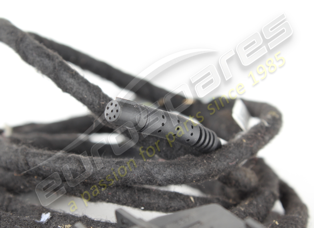 used ferrari display-lh rse video cable -. part number 269870 (2)