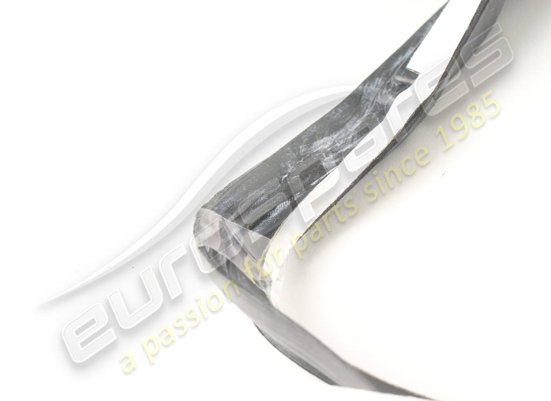 new (other) ferrari lh gasket. part number 65515300 (3)