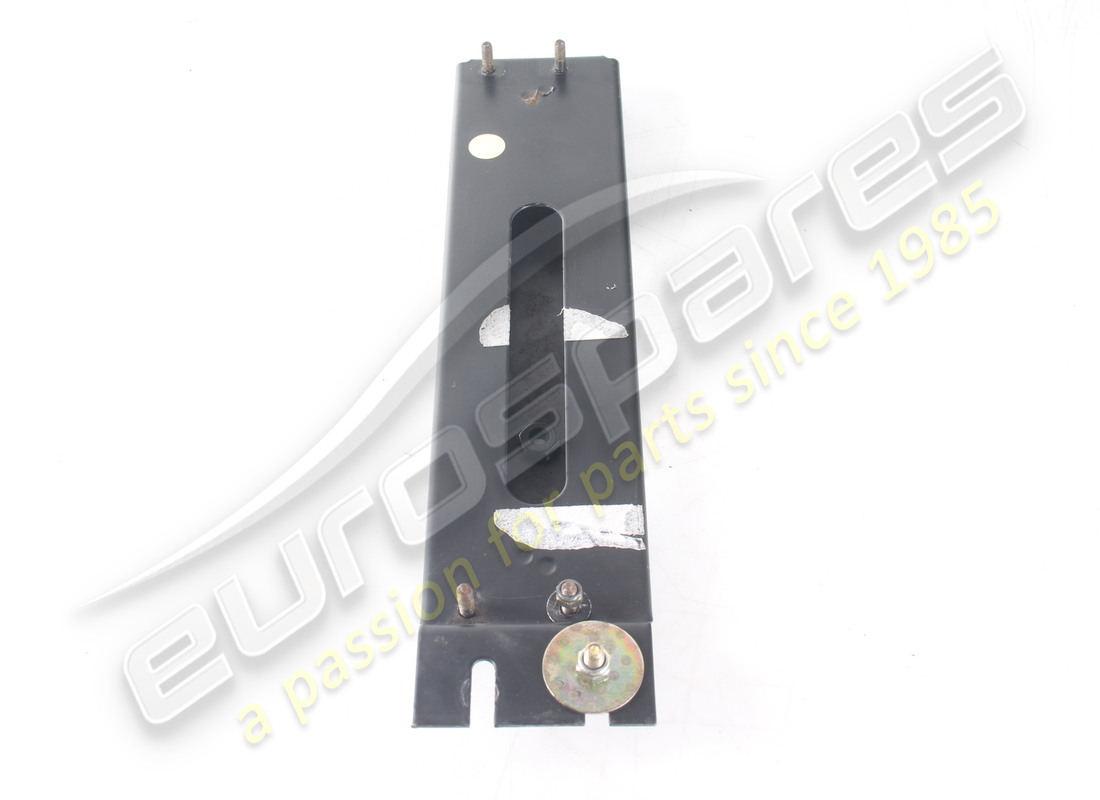 used maserati cd charger support. part number 388100160 (2)