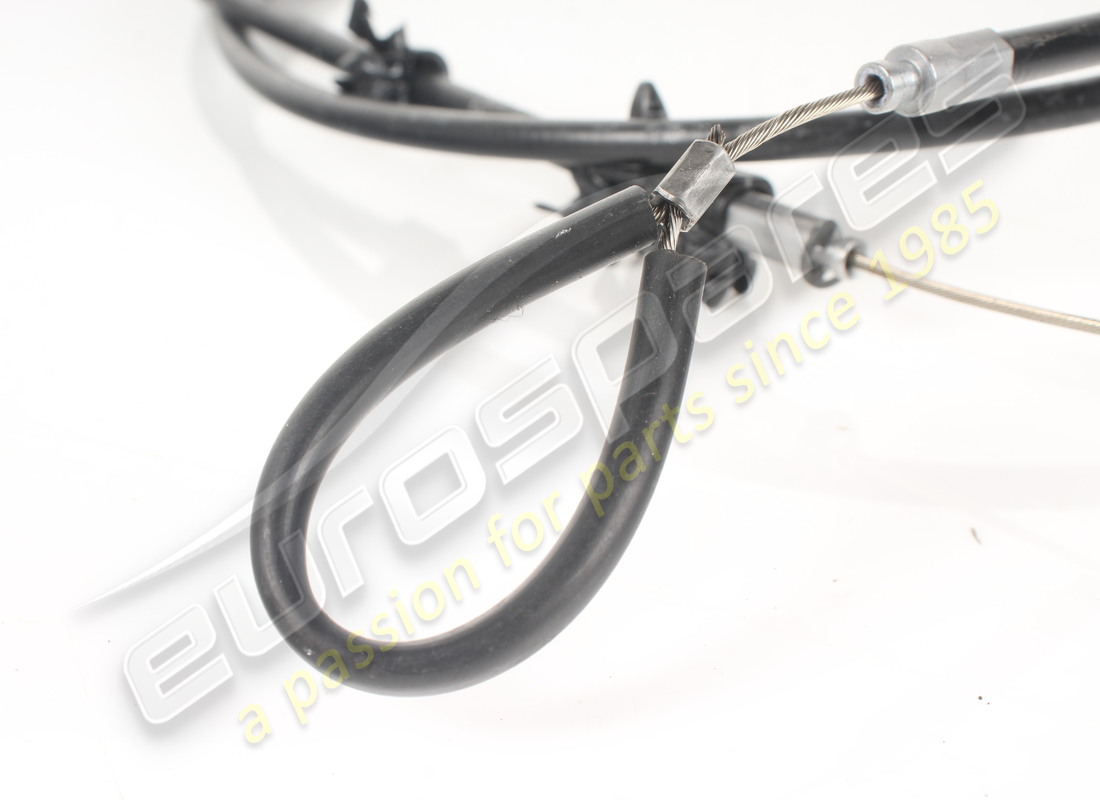 USED FERRARI BOWDEN AP_CH SERRATURA COFAN. PART NUMBER 887139 (2) used ferrari bowden ap_ch serratura cofan. part number 887139 (2)