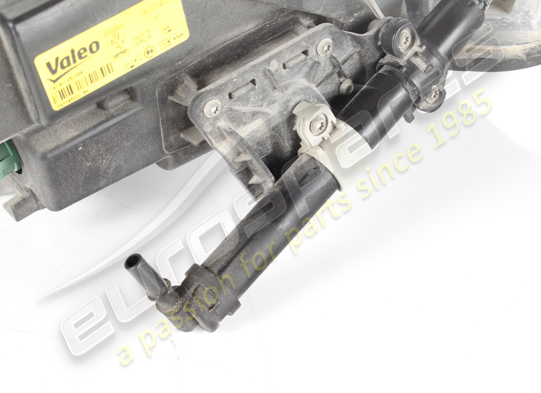 used ferrari lh bi-xenon headlight afs. part number 251356 (6)
