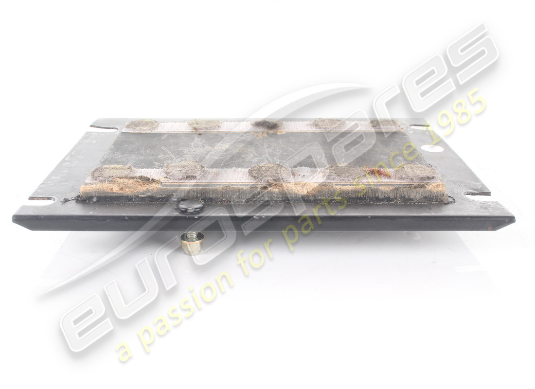 USED FERRARI PLATE. PART NUMBER 127138 (2) used ferrari plate. part number 127138 (2)