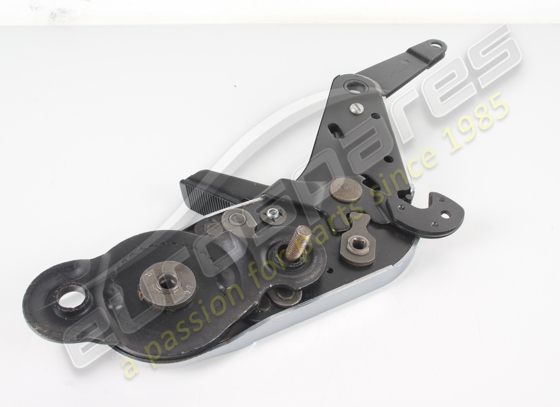 new (other) ferrari lh seat adjuster assembly. part number 60675400 (4)