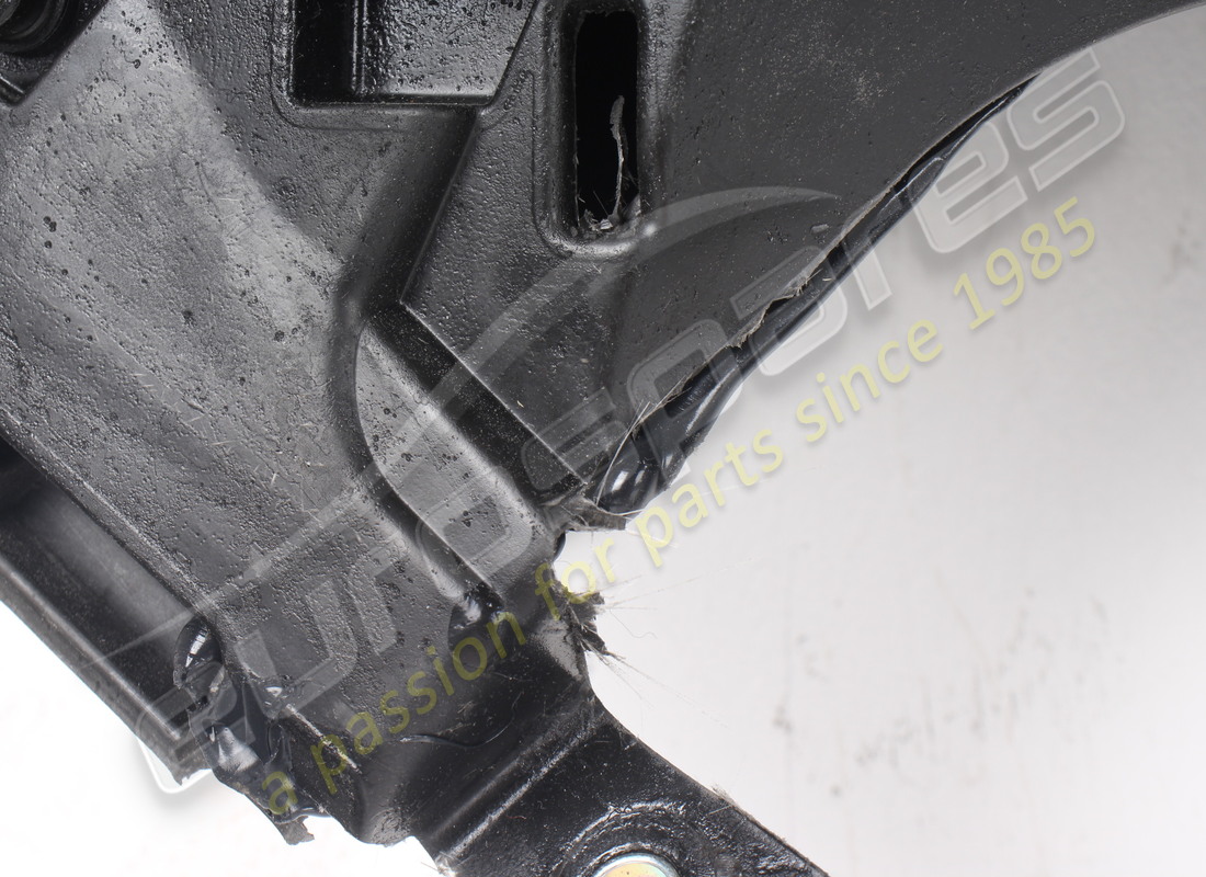 damaged ferrari ossatura-most-def+canalizzaz. part number 778540 (8)