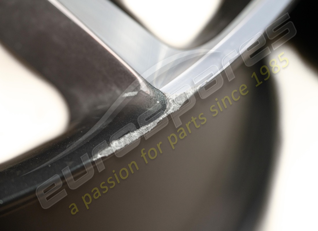 used ferrari lh front wheel 22'' (diamond cut/gray). part number 895993 (6)