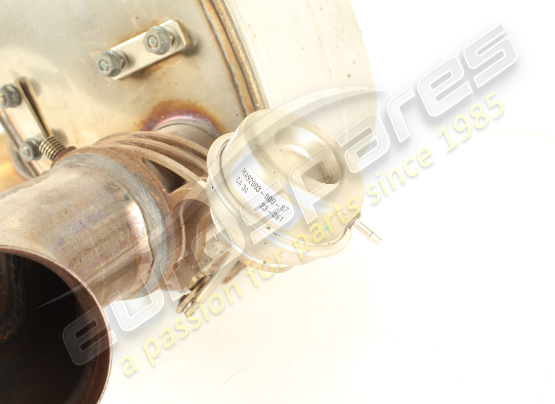 used ferrari rear lh silencer. part number 863204 (3)