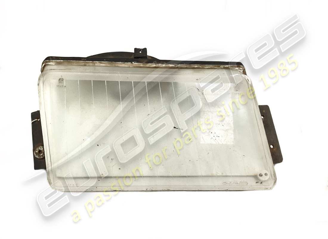 used ferrari rh front indicator with white lens. part number 50020908 (1)