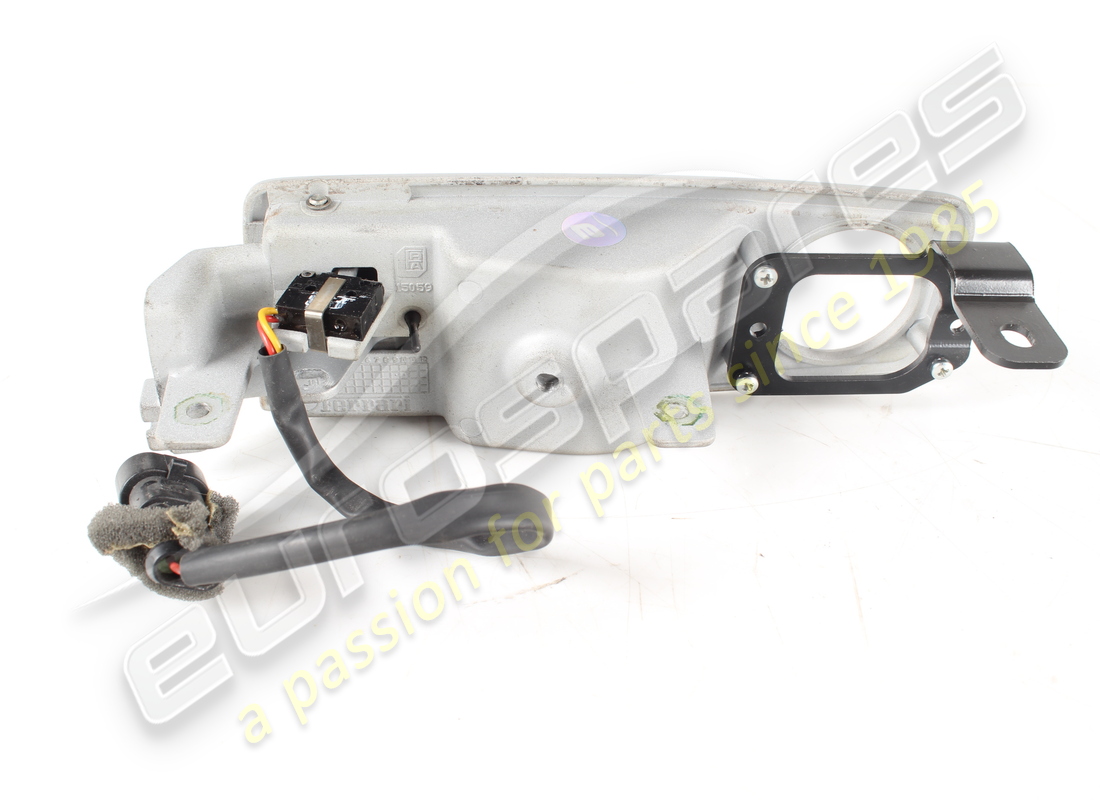 used ferrari lh door handle lhd part number 83924700 (3)