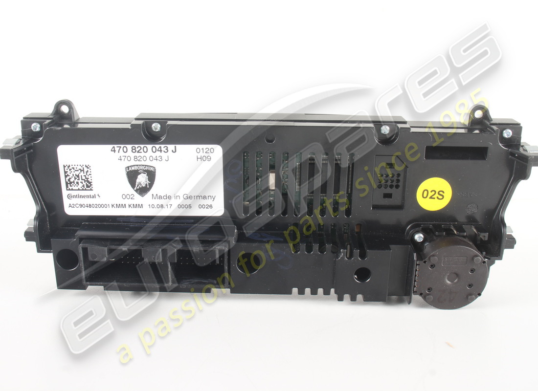 damaged lamborghini a/c control. part number 470820043j (3)