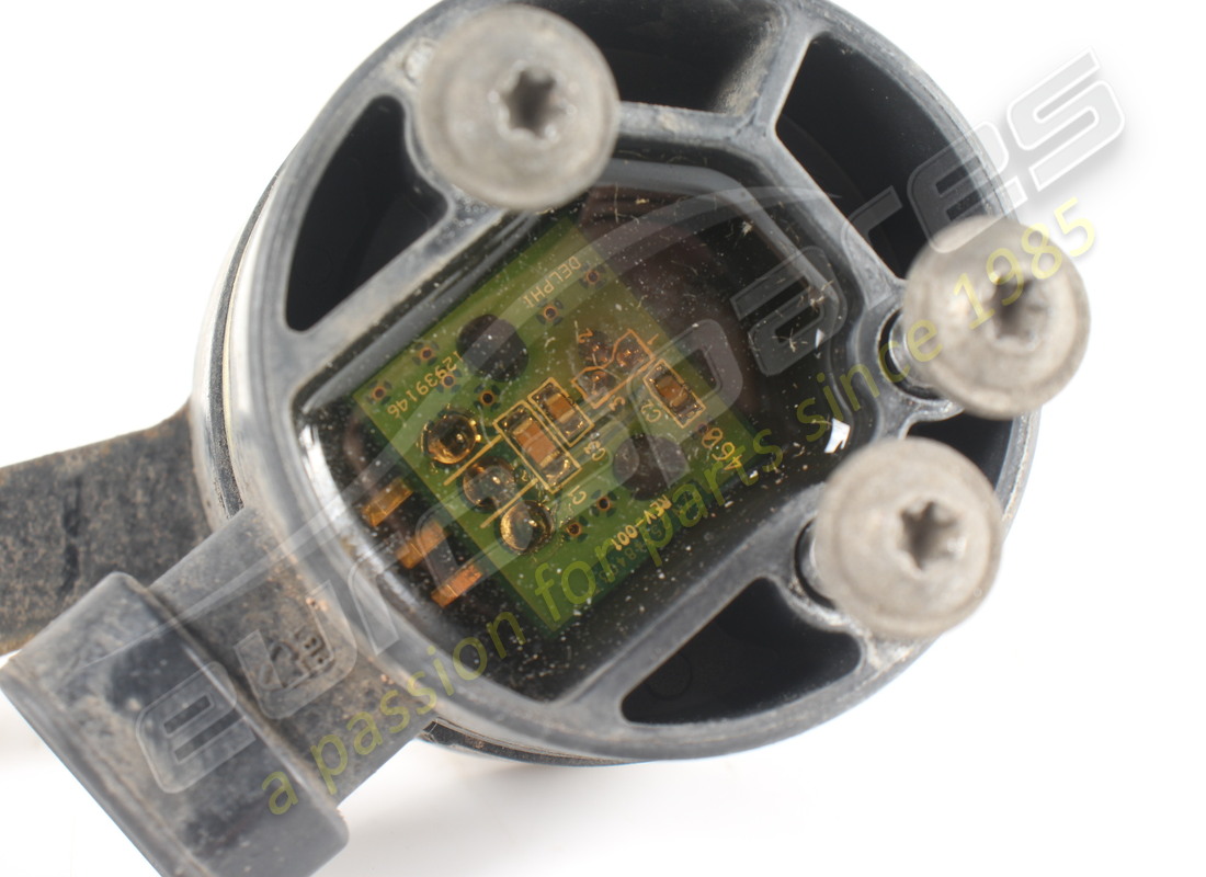 used ferrari complete front rh motion senso. part number 253164 (5)