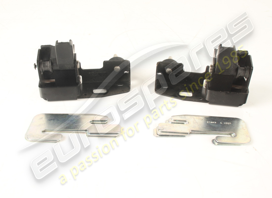 USED Ferrari TC STRIKER KIT . PART NUMBER 81861400 (1)