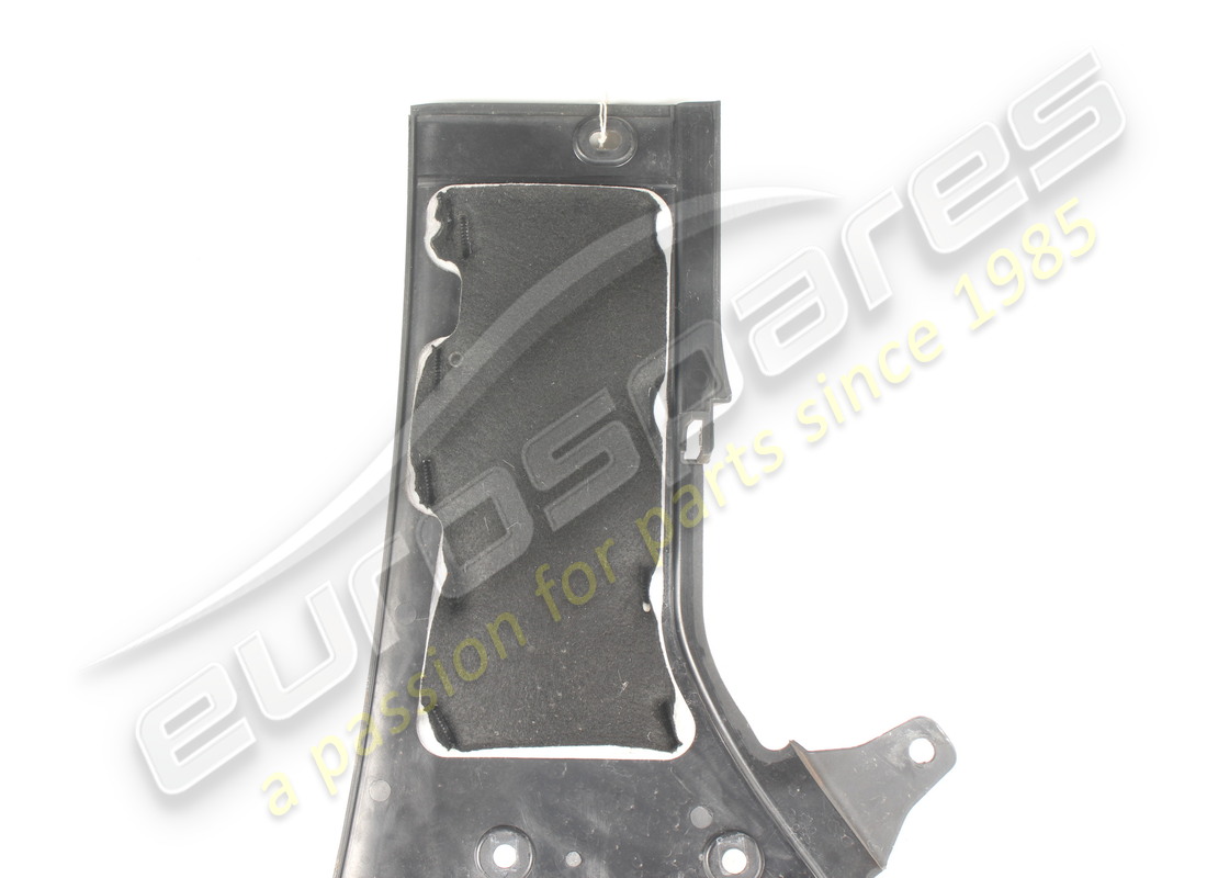 used ferrari complete lh underwindscreen tr. part number 86466100 (4)