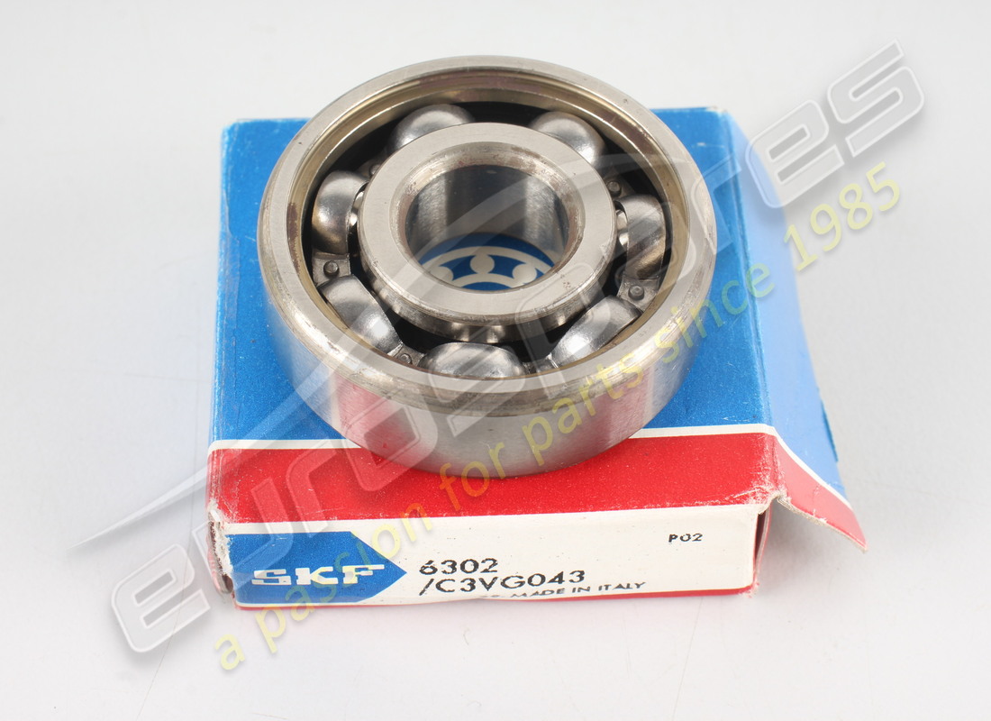 NEW FERRARI BALL RACE BEARING. PART NUMBER 144713 (2) new ferrari ball race bearing. part number 144713 (2)